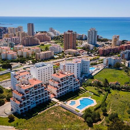 2Bdr Duplex W Ac & Pool In Portimao By Lovelystay 外观 照片