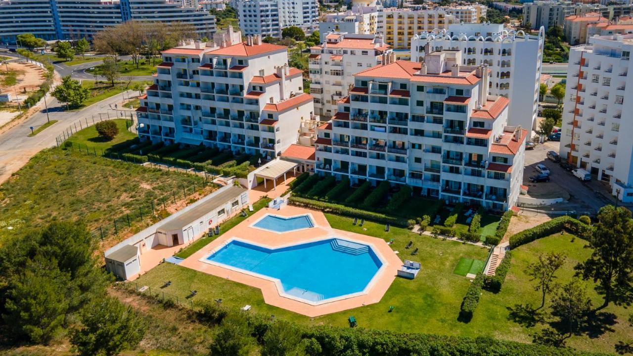 2Bdr Duplex W Ac & Pool In Portimao By Lovelystay 外观 照片